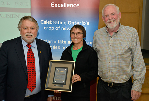 Roche Court Farms winning a Premier's Award for Agri-Food Innovation Excellence